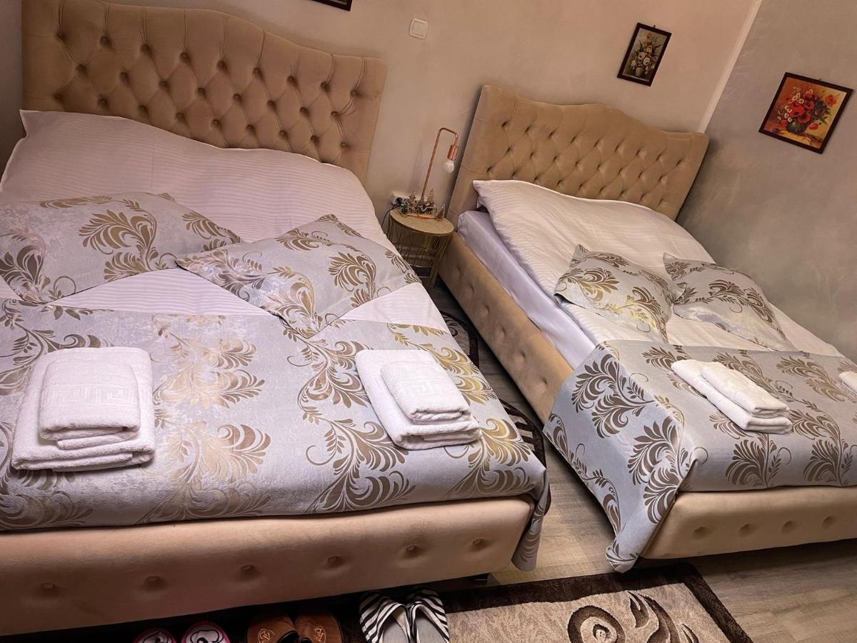 Hostal Casa Cu Pitici Vama  Exterior foto